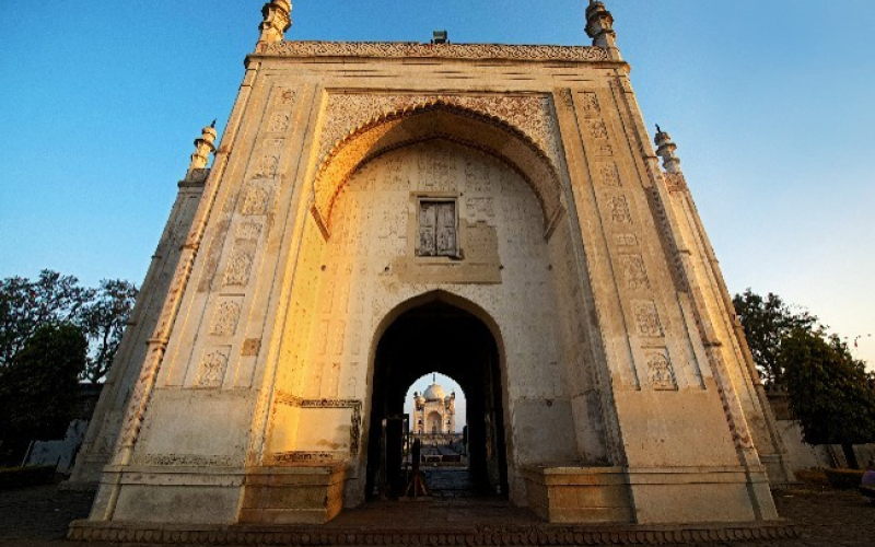 Bibi Ka Maqbara